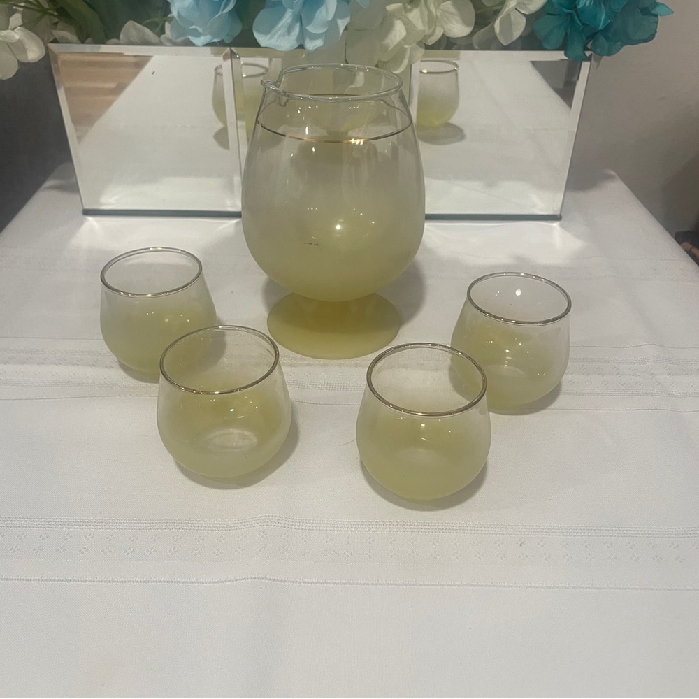 Blendo Smoky Yellow Brandy Snifter w/4 Glasses